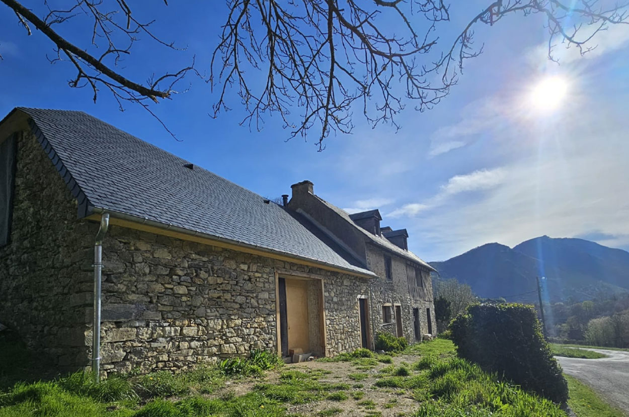 Création de mur en pierre 65, Création de mur en pierre Bagnères-de-Bigorre, Entreprise de maçonnerie 65, Entreprise de maçonnerie Bagnères-de-Bigorre, Location de matériel 65, Location de matériel Bagnères-de-Bigorre, Maçon 65, Maçon Bagnères-de-Bigorre, Rénovation de maison 65, Rénovation de maison Bagnères-de-Bigorre, Rénovation de mur en pierre 65, Rénovation de mur en pierre Bagnères-de-Bigorre