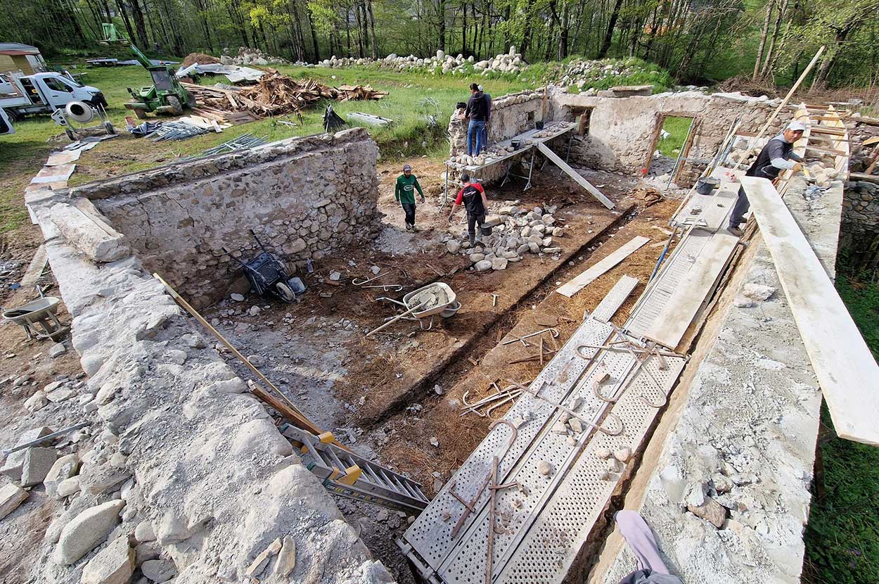 Création de mur en pierre 65, Création de mur en pierre Bagnères-de-Bigorre, Entreprise de maçonnerie 65, Entreprise de maçonnerie Bagnères-de-Bigorre, Location de matériel 65, Location de matériel Bagnères-de-Bigorre, Maçon 65, Maçon Bagnères-de-Bigorre, Rénovation de maison 65, Rénovation de maison Bagnères-de-Bigorre, Rénovation de mur en pierre 65, Rénovation de mur en pierre Bagnères-de-Bigorre