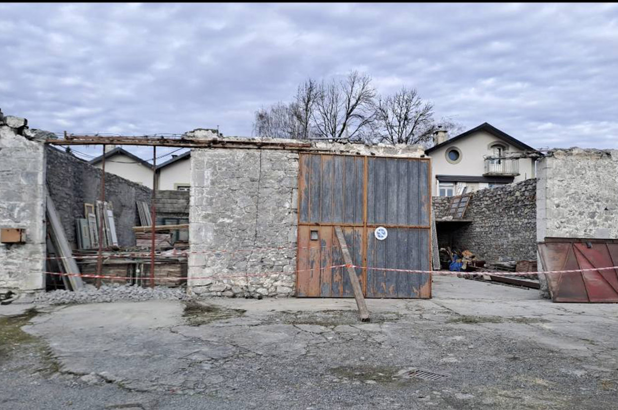 Création de mur en pierre 65, Création de mur en pierre Bagnères-de-Bigorre, Entreprise de maçonnerie 65, Entreprise de maçonnerie Bagnères-de-Bigorre, Location de matériel 65, Location de matériel Bagnères-de-Bigorre, Maçon 65, Maçon Bagnères-de-Bigorre, Rénovation de maison 65, Rénovation de maison Bagnères-de-Bigorre, Rénovation de mur en pierre 65, Rénovation de mur en pierre Bagnères-de-Bigorre